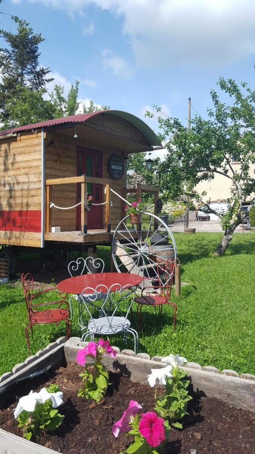 Mattexey La Roulotte Des Amish & Bain Nordique A Remous Jacuzzi旅馆 外观 照片